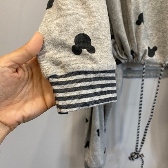Women's Gray Pajama Set - Picture 3 of 6